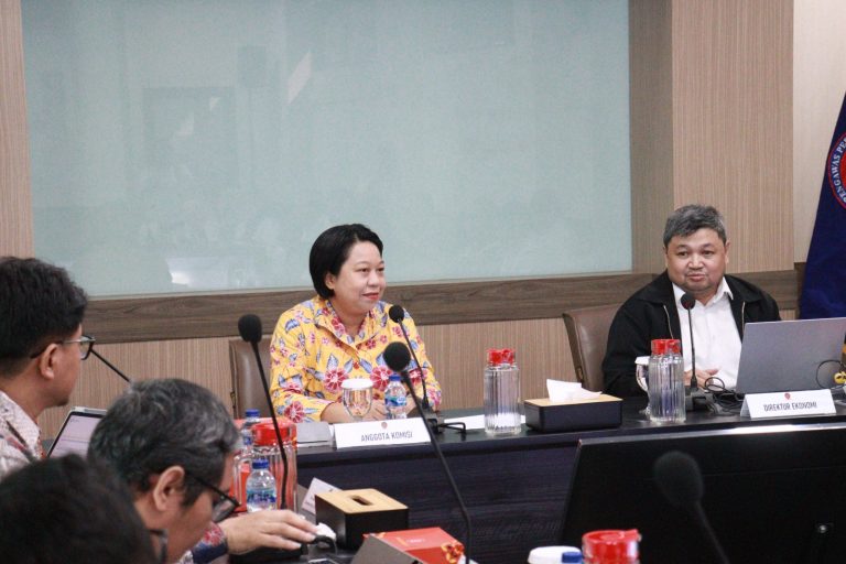 KPPU Bahas Dampak AI terhadap Persaingan Usaha 